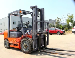 Massive CPCD35 Forklift In Zambia