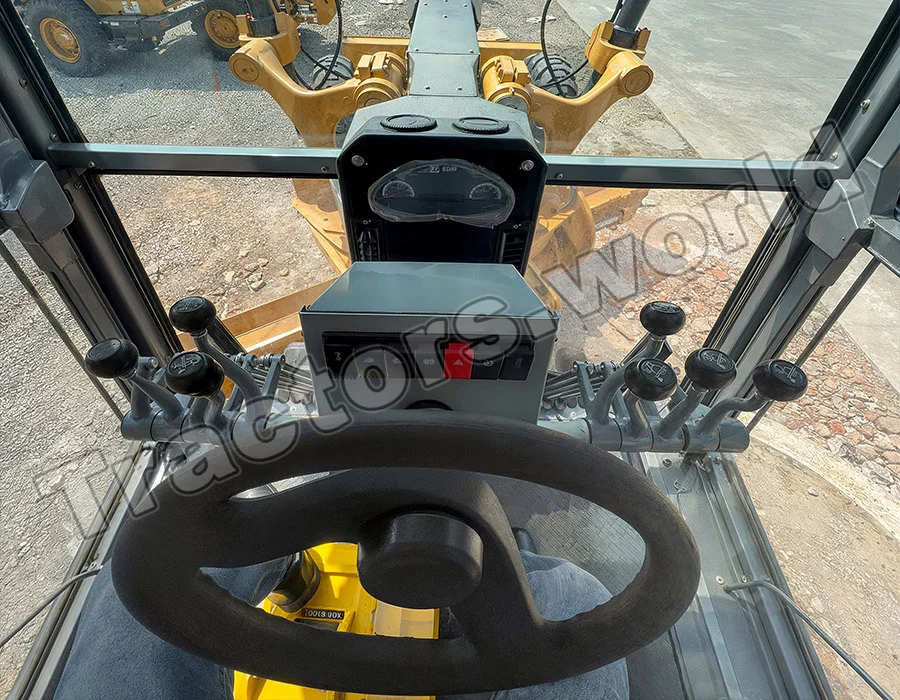 Massive 914 Motor Grader In Zambia - Tractors for Sale in Zambia Massive 914 Motor Grader In Zambia